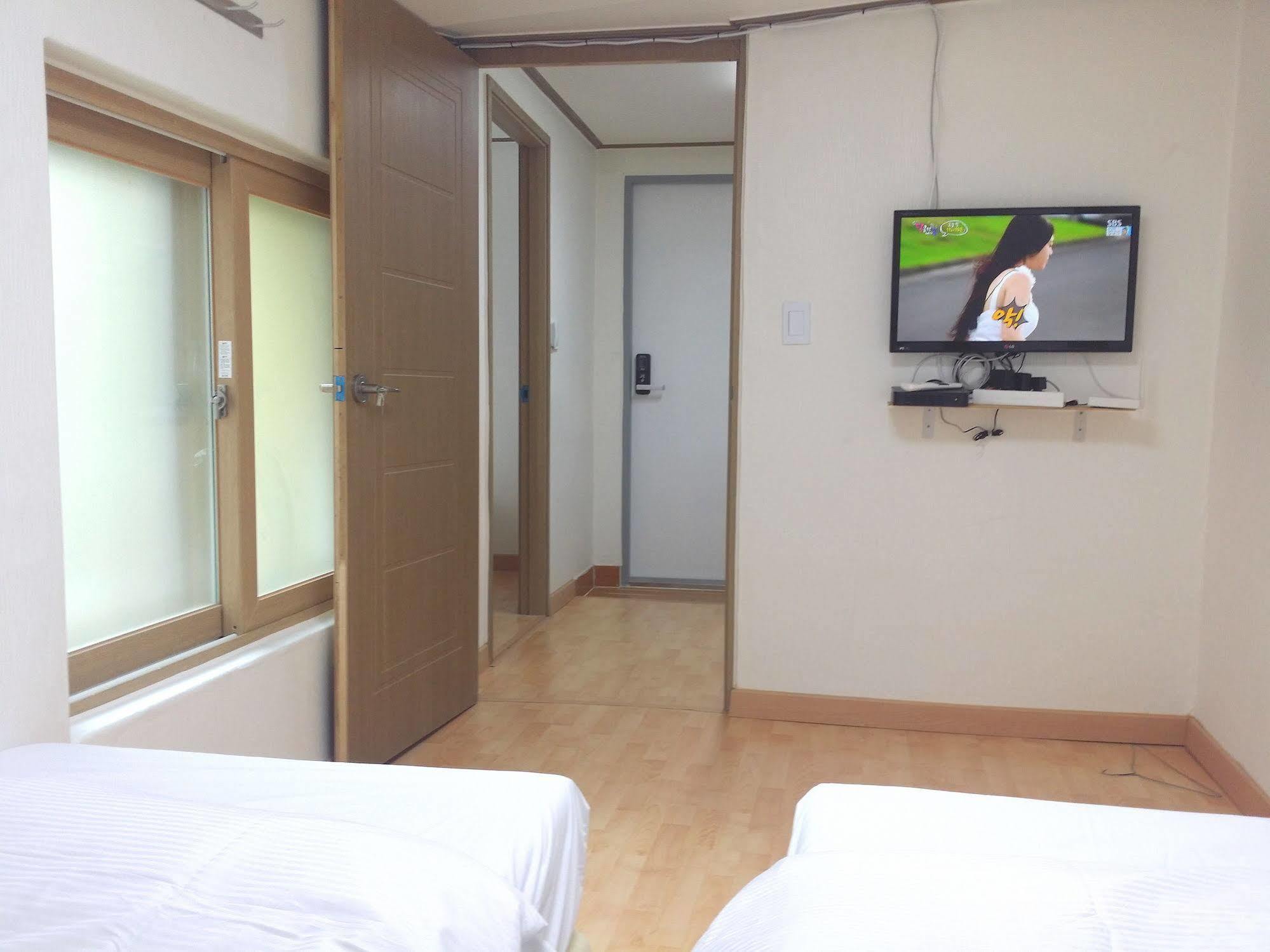 Myeongdong Guesthouse Seoul Eksteriør billede